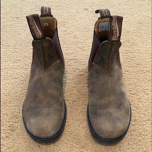 Tan Blundstone Ankle Boots